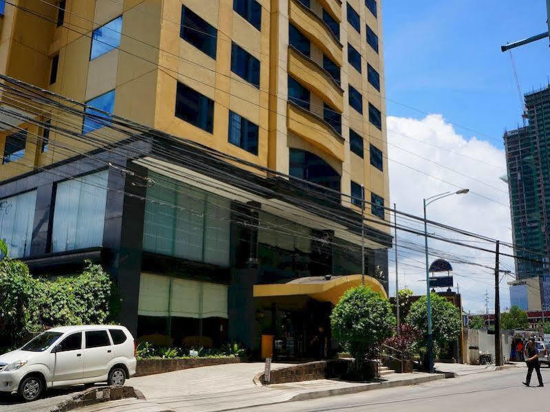 โรงแรม เทียรา โอเรียนทัล Makati City ภายนอก รูปภาพ